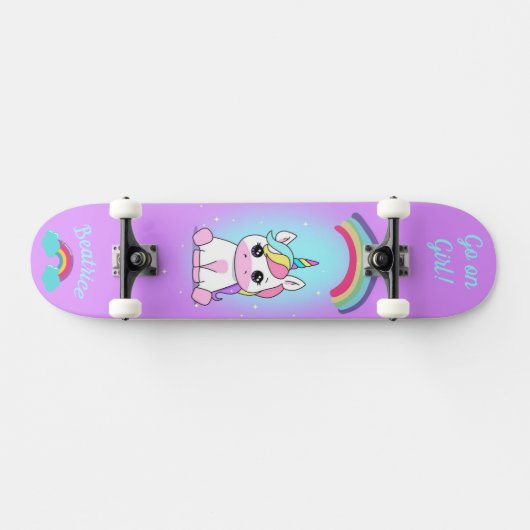 Unicorn op skateboard met persoonlijke onderschrif (Horizontaal)
