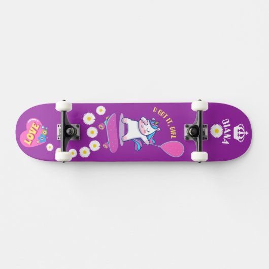 Unicorn op skateboard met persoonlijke onderschrif (Horizontaal)
