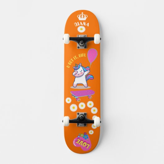 Unicorn op skateboard met persoonlijke onderschrif (Voorkant)