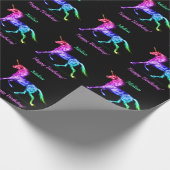 Unicorn personaliseer de naam Happy Birthday Gift Cadeaupapier (Hoek)
