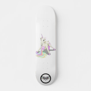 Unicorn puking regenboogster paarse sterren persoonlijk skateboard