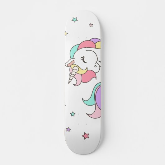 Unicorn Rainbow & Clouds Summer Skateboard Deck (Voorkant)