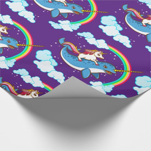 Unicorn Riding Narwhal Cadeaupapier (Hoek)