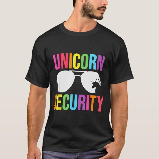 Unicorn Security Birthday Family Halloween Costume T-shirt (Voorkant)