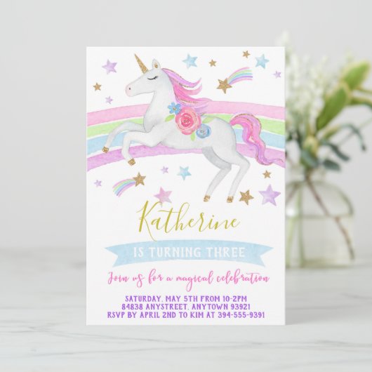 Unicorn verjaardagsfeest uitnodiging regenbows uni (Staand voorkant)