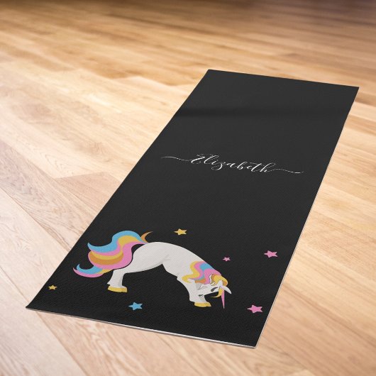 Unicorn yoga maakt een leuke naam zwart yogamat