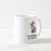 Unicornasaurus rex zijn op het gebied van de eenhe koffiemok (Voorkant rechts)