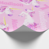 Unicorns roze paarse gepersonaliseerde naam en lee cadeaupapier (Hoek)