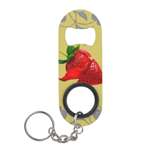 Uniek aardbeienontwerp bieropener Rood fruit Mini Flessenopener (Voorkant)