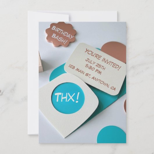 Uniek en onderscheidend verjaardagsuitnodigingsont kaart (Voorkant)