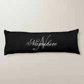 Uniek monogram voor speciale zwart-witnamen lichaamskussen (Achterkant)