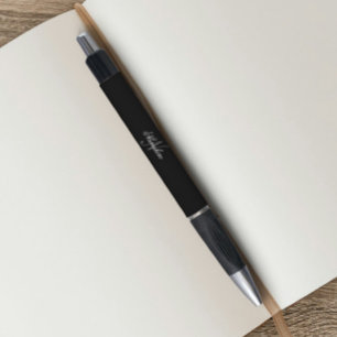 Uniek monogram voor speciale zwart-witnamen pen