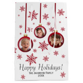 Uniek Rood Bauble Ornament 3 Foto Kerst Medium Cadeauzakje (Achterkant)