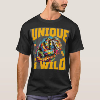 Uniek & Wild Animated Snake Graphic T-shirt