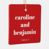 Unieke Aangepaste Plaats Kaart Kerstbruiloft Rood Keramisch Ornament (Rechts)