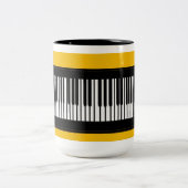 Unieke bekers en Mokken ontworpen door Brenda Phil (Center)