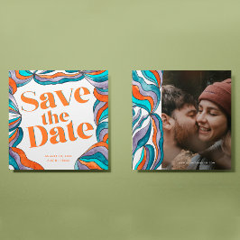 Unieke Bold Boho Groovy Retro Kleurrijke golvende Save The Date