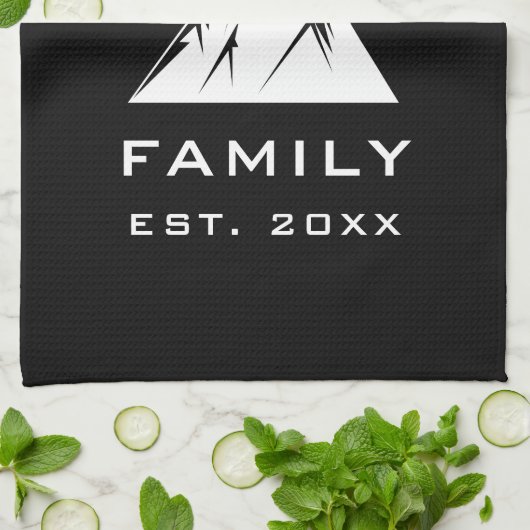 Unieke Elegant Mountain Familienaam Black White Theedoek (Gevouwen)