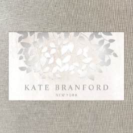 Unieke elegante zilverbladeren op witte marmer visitekaartje