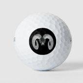 unieke en handgemaakte geitenkop golfballen (Voorkant)
