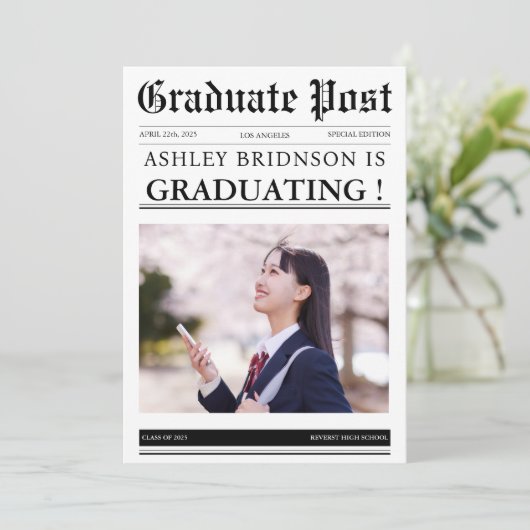 Unieke krant afstuderen kaart (Staand voorkant)