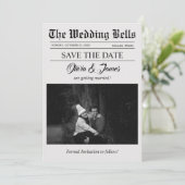 Unieke krant bruiloft foto Save the Date Kaart (Staand voorkant)