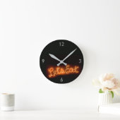 Unieke Let's Eat Neon Sign in Oranje Ronde Klok (Huis)