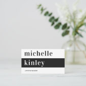 Unieke professionele trendtypografische netwerkfun visitekaartje (Staand voorkant)