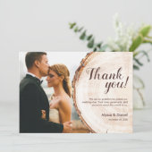 Unieke rustieke houten bruiloft Foto Custom Bedankkaart (Staand voorkant)