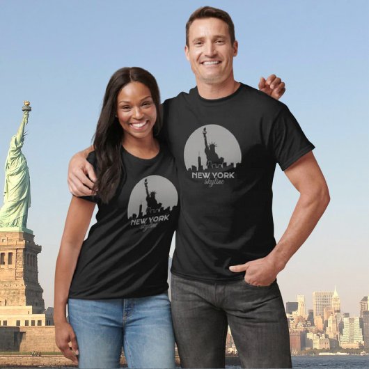 Unieke skyline van New York en Vrijheidsbeeld T-shirt