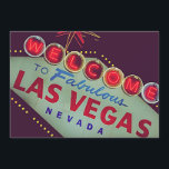 Unieke uitnodiging tot inschrijving als Las Vegas<br><div class="desc">Unieke bruiloft formele uitnodiging beschikt over een effect-toegepaste foto van het welkomstteken naar Las Vegas. Alle standaardtekst kan volledig worden aangepast met uw eigen woorden occasioneel-dienovereenkomstig, en u kunt de doopvonten, de grootte, & de kleuren van de tekst ook veranderen. Voeg toe wat je nodig hebt, verwijder wat je niet...</div>