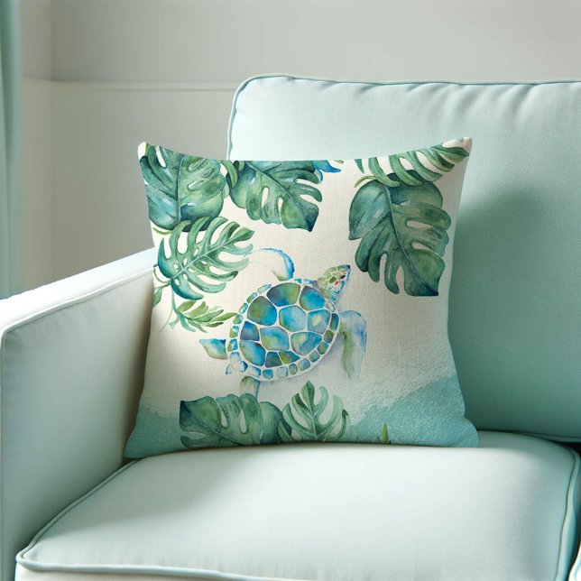 Unieke Waterverf Zee op palmbladeren Kussen (sea turtle throw pillows gift idea features tropical watercolor art by Victoria Grigaliunas)