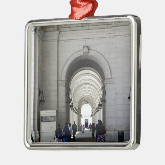 Uniestation Metalen Ornament (Links)