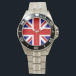 Union Jack Flag Mannen Watch Horloge<br><div class="desc">Union Jack Flag Mannen Watch of the UK - United Kingdom, dat in Groot-Brittannië is gevestigd. De vlag van Union Jack symboliseert de eenheid tussen Engeland, Schotland en Ierland. De kleuren van de vlag van de unienhefboom zijn rood, blauw, wit. Dit ontwerp is ook beschikbaar op vele andere producten voor...</div>