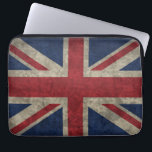 Union Jack-laptophoes Laptop Sleeve<br><div class="desc">De Britse vlag,  de Union Jack,  is hier afgebeeld met een  grunge look. Het is gestileerd in Brits rood,  wit en blauw en heeft een rustieke,  versleten uitstraling.</div>