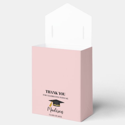 Unique favor for graduation bedankdoosjes (Geopend)