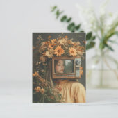 Unique Surreal Woman with TV for head and flowers  Briefkaart (Staand voorkant)