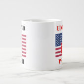 United We Roll - Rolstoel en Amerikaanse vlag Grote Koffiekop (Voorkant)