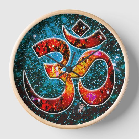 Universal OM Hum (Voorkant)