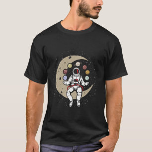 Universe Galaxy Astronaut Juggling Planet Solar Sy T-shirt