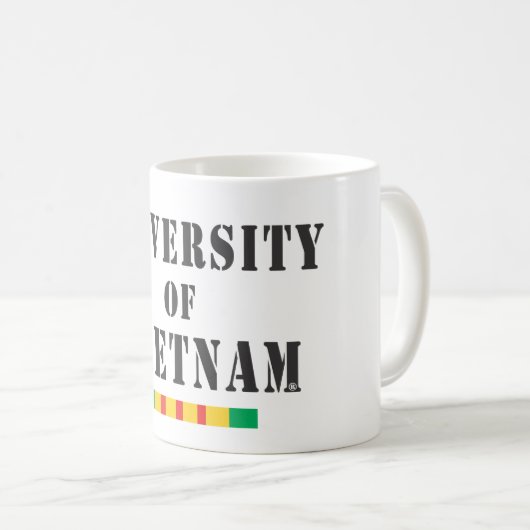 Universiteit van Vietnam stencil mok (Voorkant rechts)