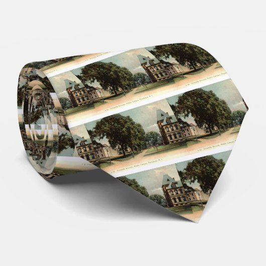 University of Rhode Island Providence 1906  Stropdas (Opgerold)