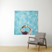 Unknown person playing beach volleyball wandkleed (In situ)