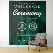 Unplugged Ceremony Emerald Green Backdrop Wandkleed (In situ)