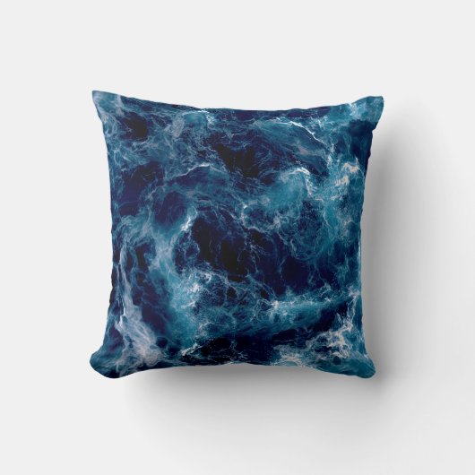 Untamed Sea Churn Kussen (Voorkant)