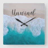 Unwind Ocean Beach Wall Clock Vierkante Klok (Voorkant)
