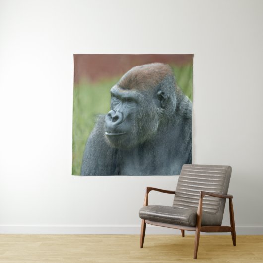 Up Close with Gorilla Lope: Betoverend portret van Wandkleed (In situ)