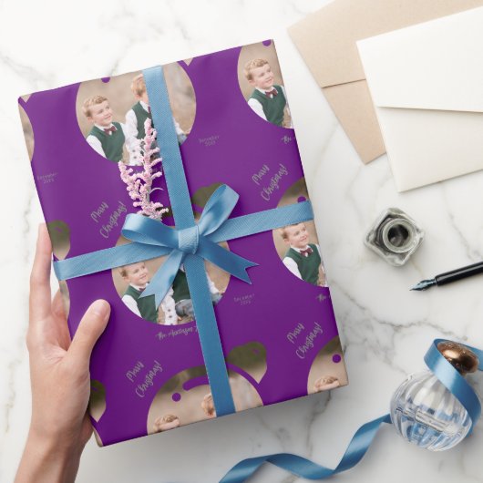 Upload uw Afbeelding naar een Paars voor kerstgere Cadeaupapier (Geschenken)