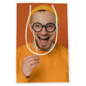 Upload Your Funny Photo Selfie Party  Medium Cadeauzakje (Voorkant)