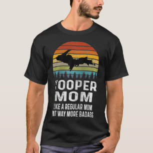 Upper Peninsula Michigan Gifts Retro Yooper mam T-shirt